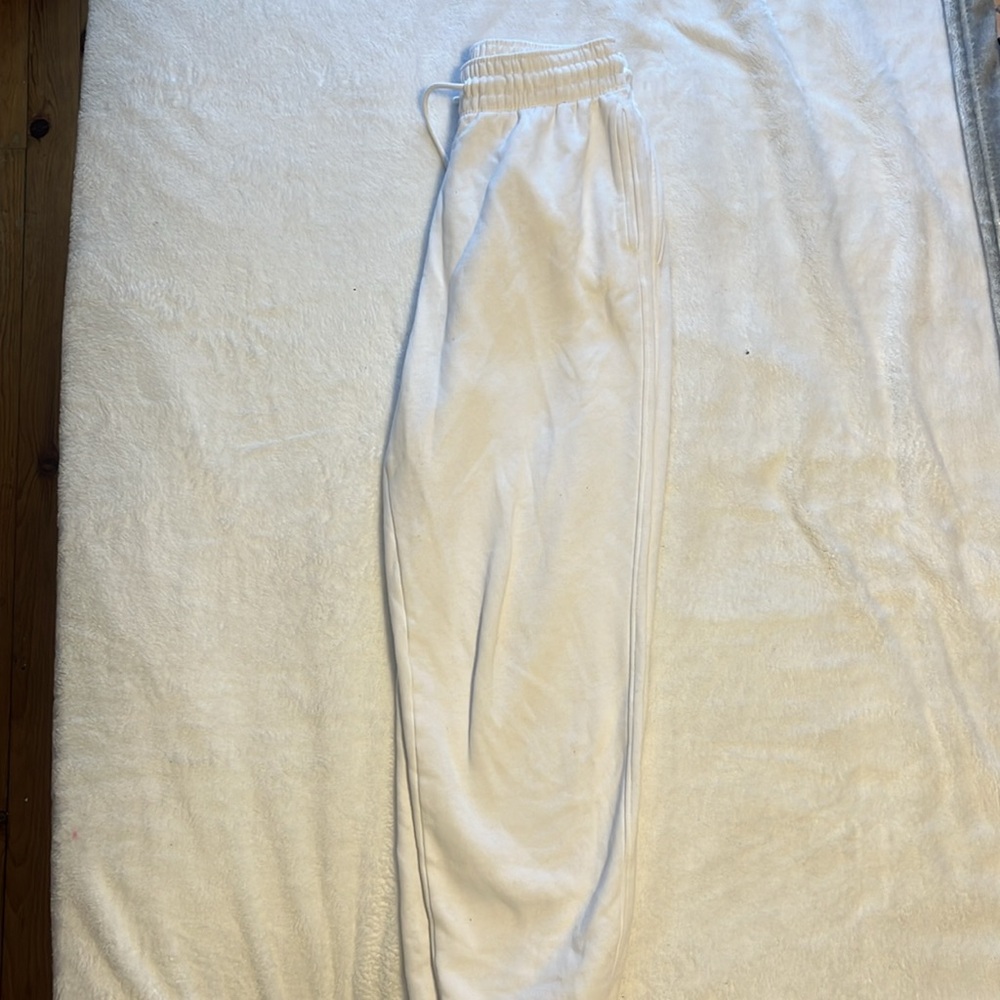 H&M White cuffed sweatpants - Picture 4 of 5
